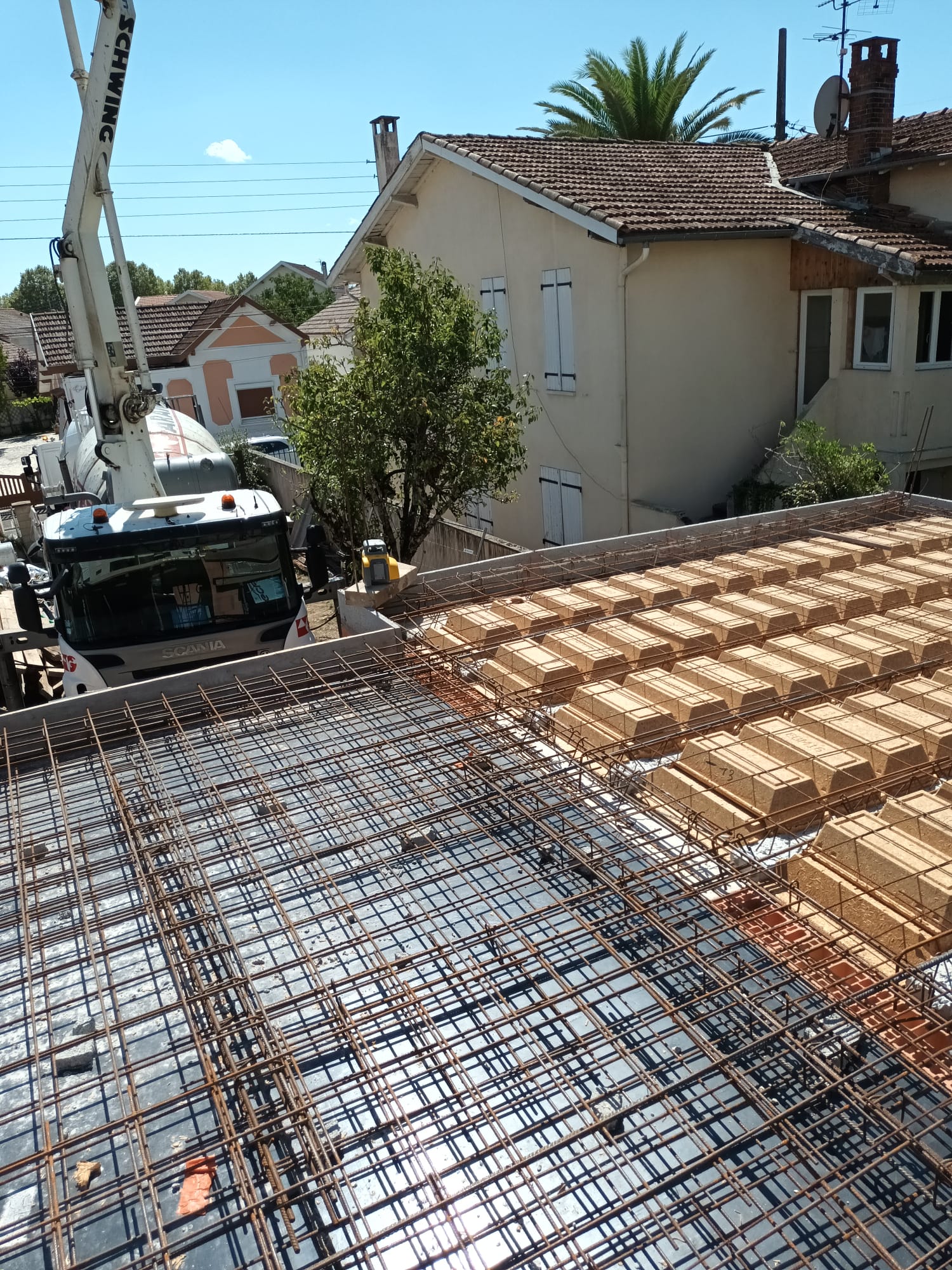 Ferraillage plancher béton armé pompe à béton Aquitaine